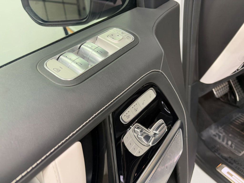 Used 2021 Mercedes-Benz G 550 image 7