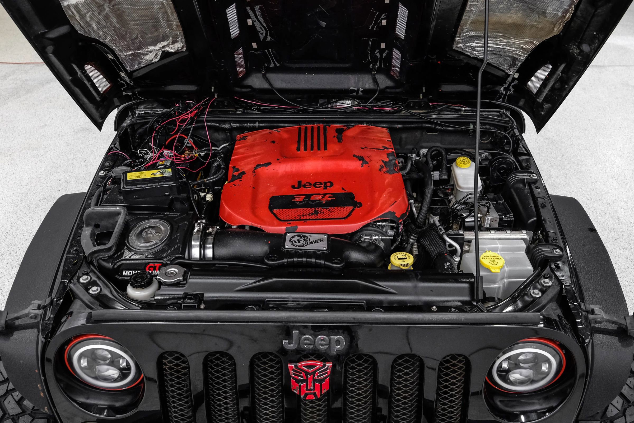 Used 2013 Jeep Wrangler Unlimited Sport image 45