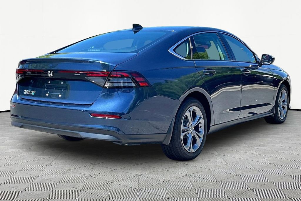Used 2024 Honda Accord EX image 6