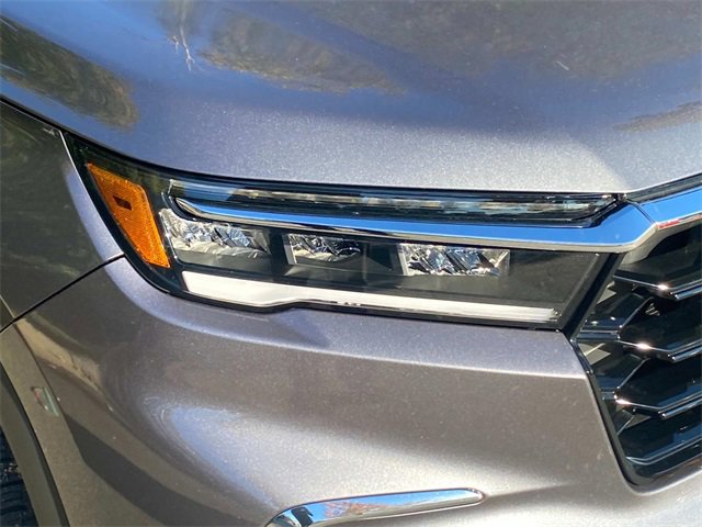 Used 2025 Honda Pilot Elite image 4