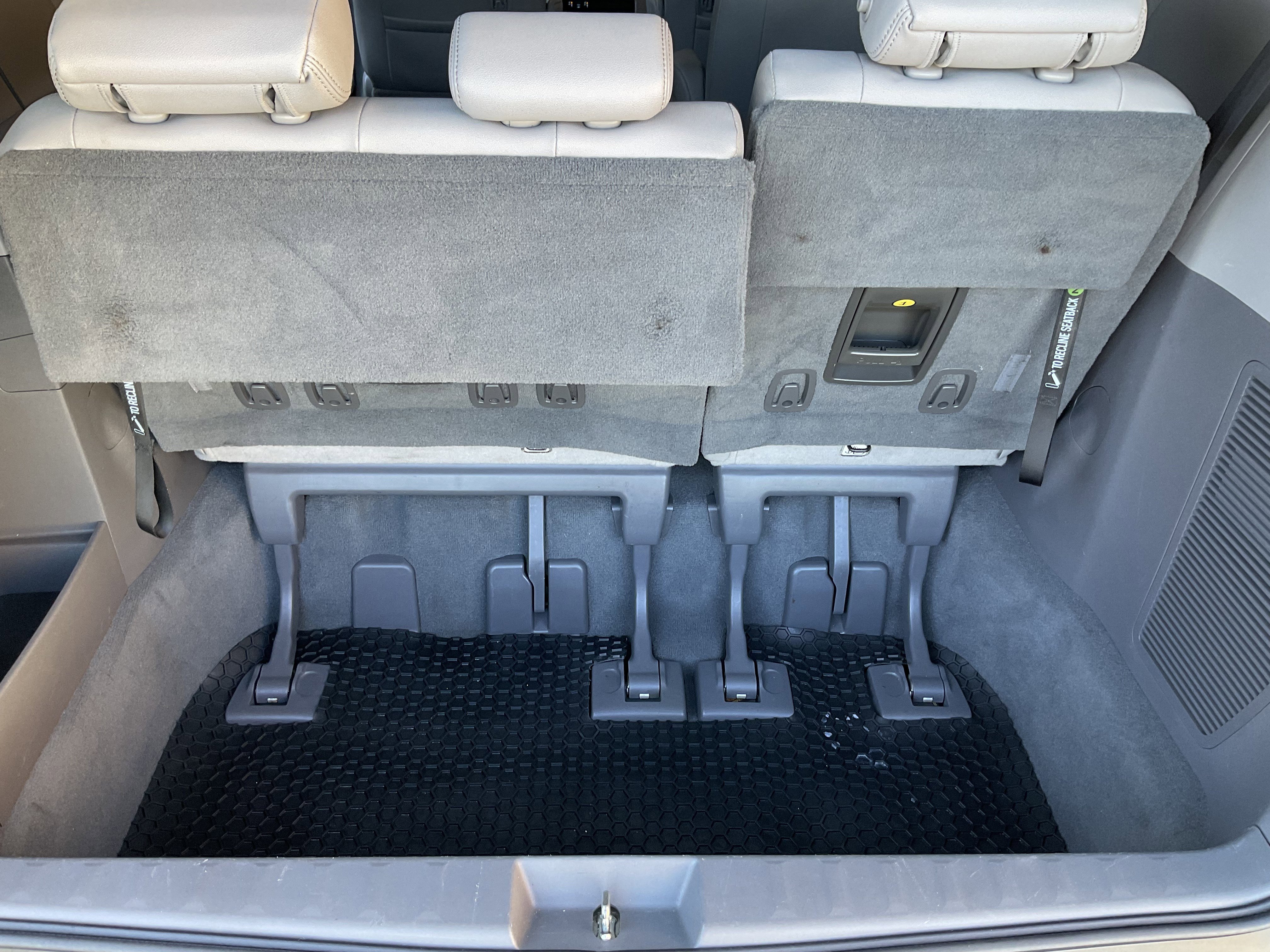 Used 2019 Toyota Sienna XLE w/ XLE Navigation Package AWD/4WD image 47