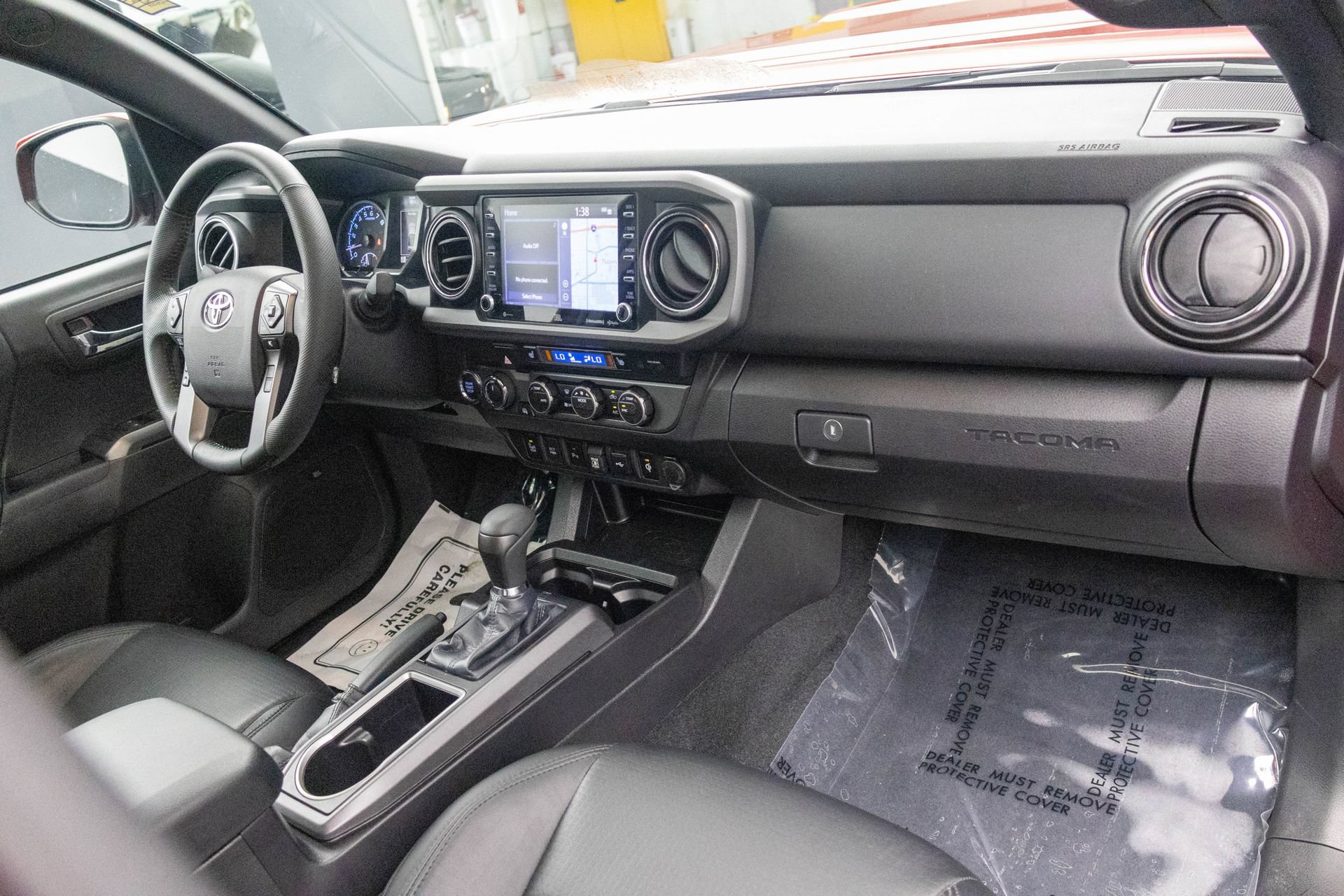 Used 2023 Toyota Tacoma TRD Sport w/ TRD Premium Sport Package AWD/4WD image 30