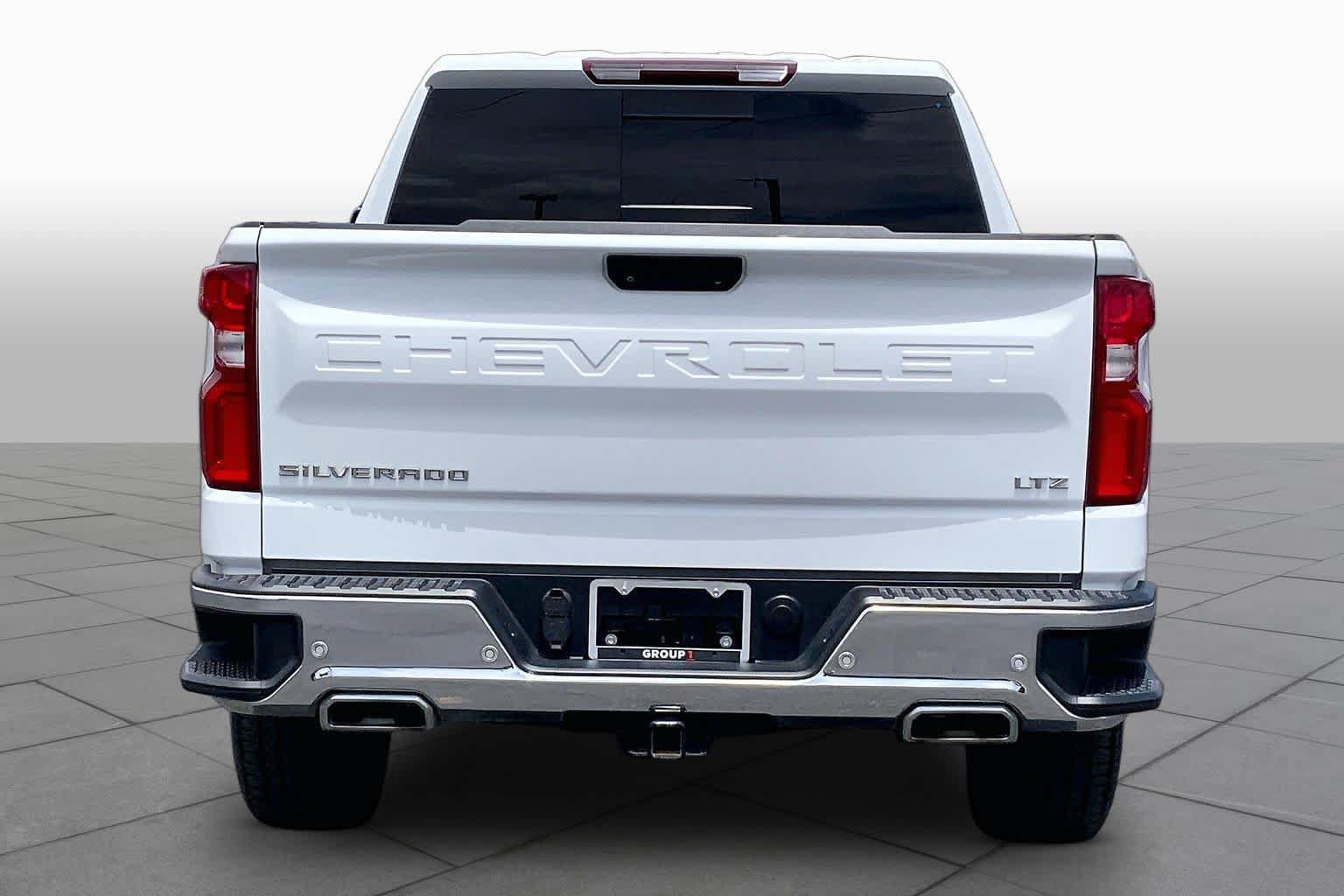 Used 2022 Chevrolet Silverado 1500 LTZ AWD/4WD image 5