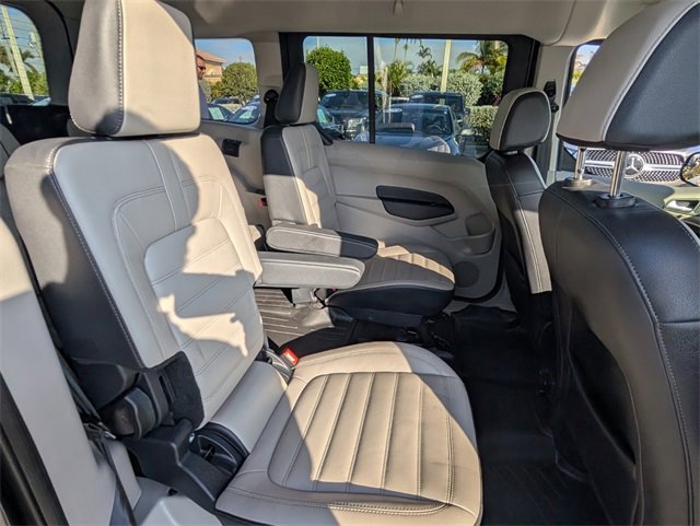 Certified 2023 Ford Transit Connect Titanium w/ Trailer Tow Package image 14