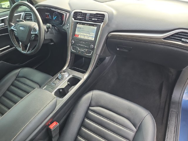 Used 2019 Ford Fusion SEL FWD image 11