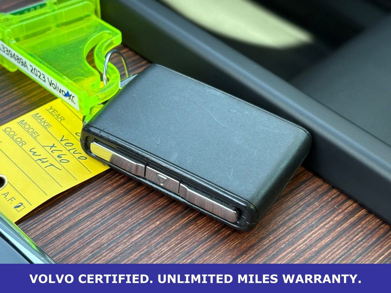 Certified 2023 Volvo XC60 B5 Plus w/ Climate Package image 37