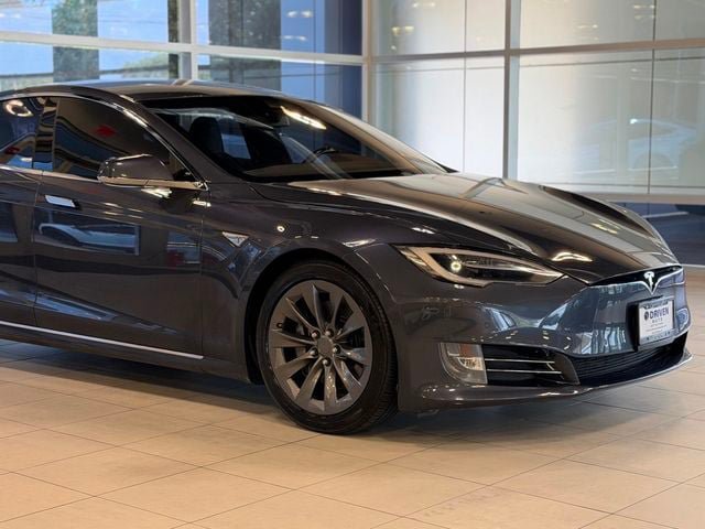 Used 2016 Tesla Model S AWD image 5