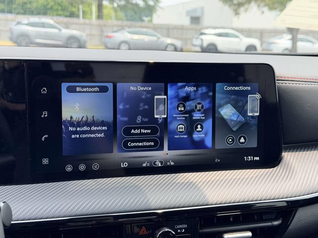 New 2026 Nissan Kicks SR w/ Interior Electronics Package FWD image 19