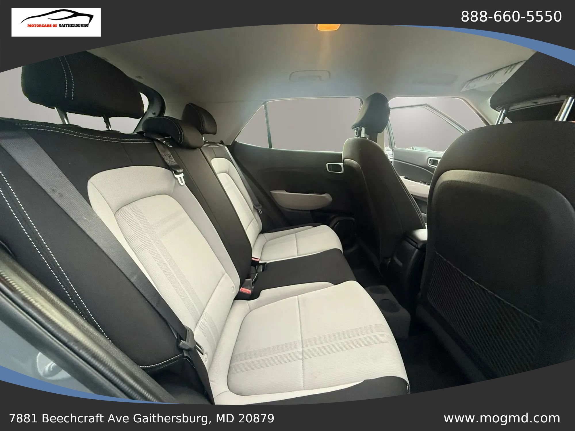 Used 2021 Hyundai Venue SEL w/ Cargo Package FWD image 18