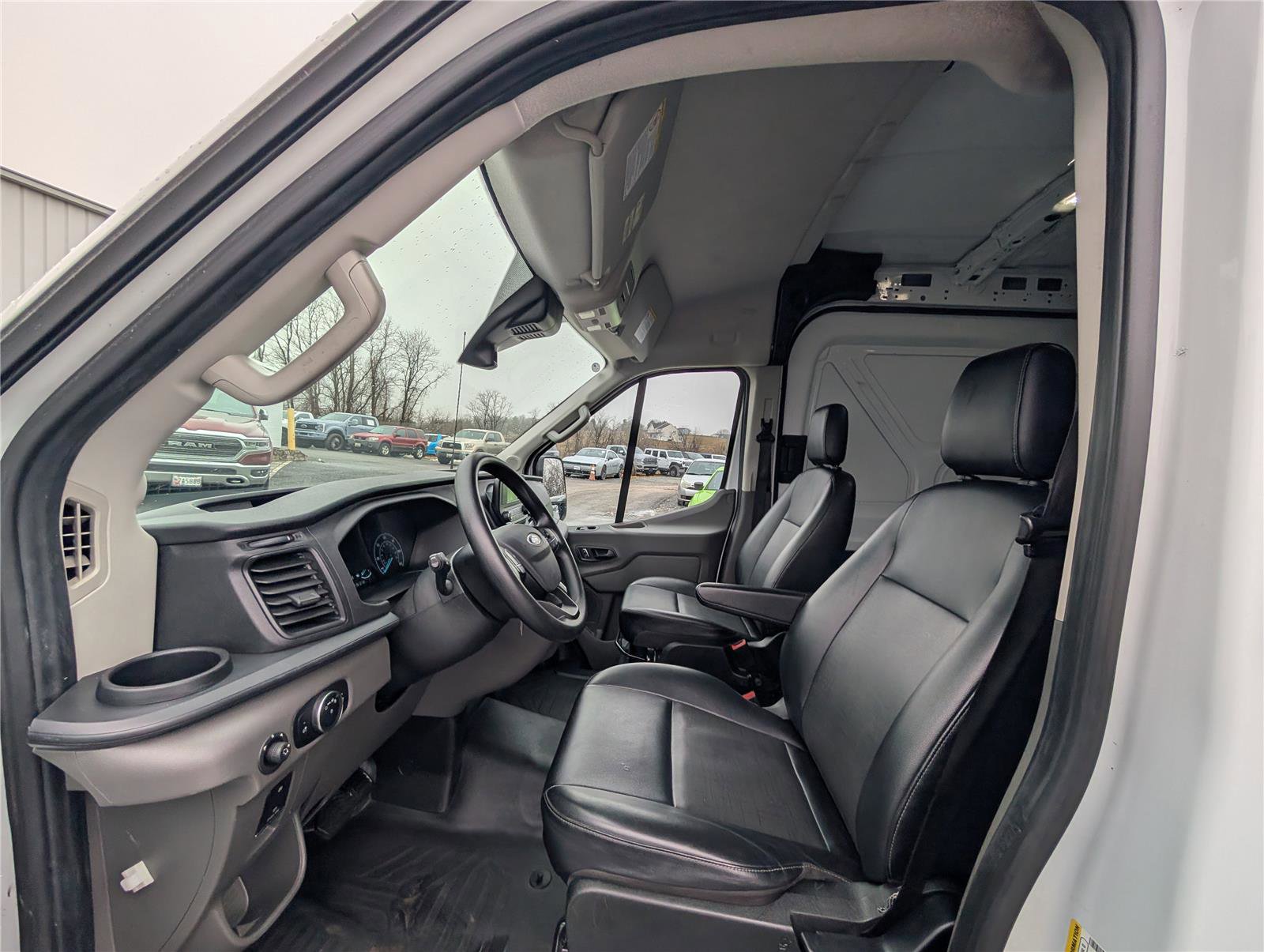 Used 2024 Ford Transit 250 148 Medium Roof Extended AWD image 14