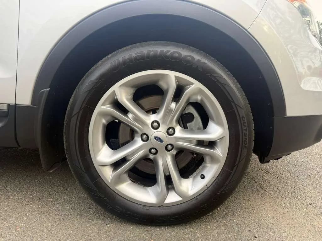 Used 2013 Ford Explorer Limited AWD/4WD image 25