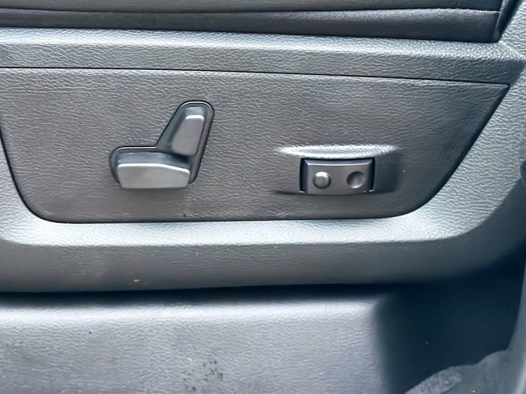 New 2026 RAM 2500 Laramie w/ Sport Appearance Package image 24