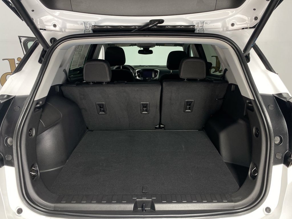 Certified 2024 GMC Terrain SLE w/ Driver Convenience Package FWD image 22