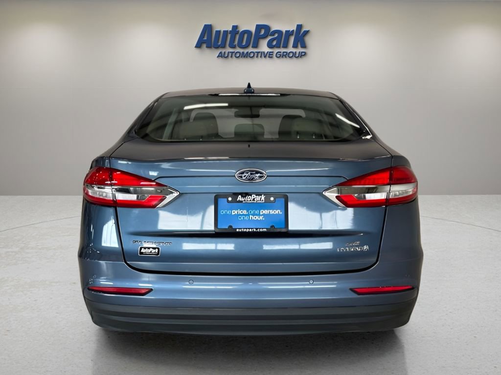 Used 2019 Ford Fusion SE image 6
