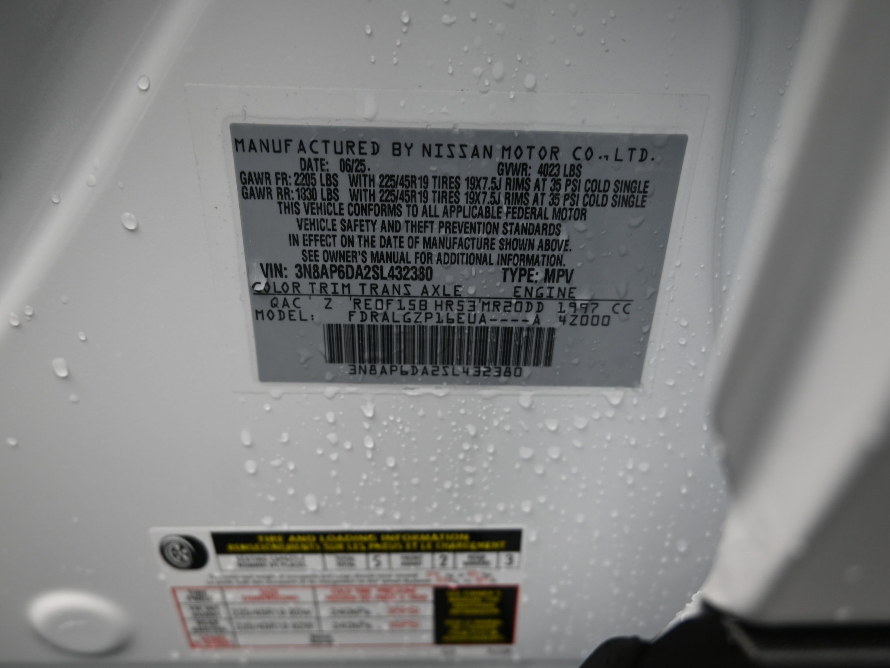 New 2025 Nissan Kicks SR image 21