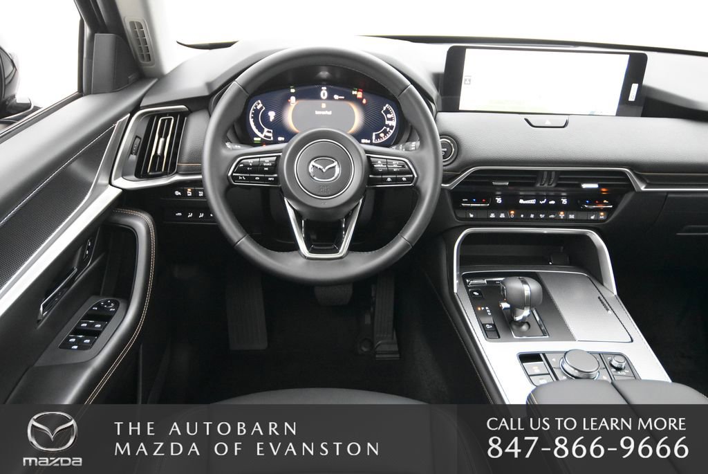 Used 2025 MAZDA CX-70 Plug-In Hybrid w/ Premium Pkg image 29