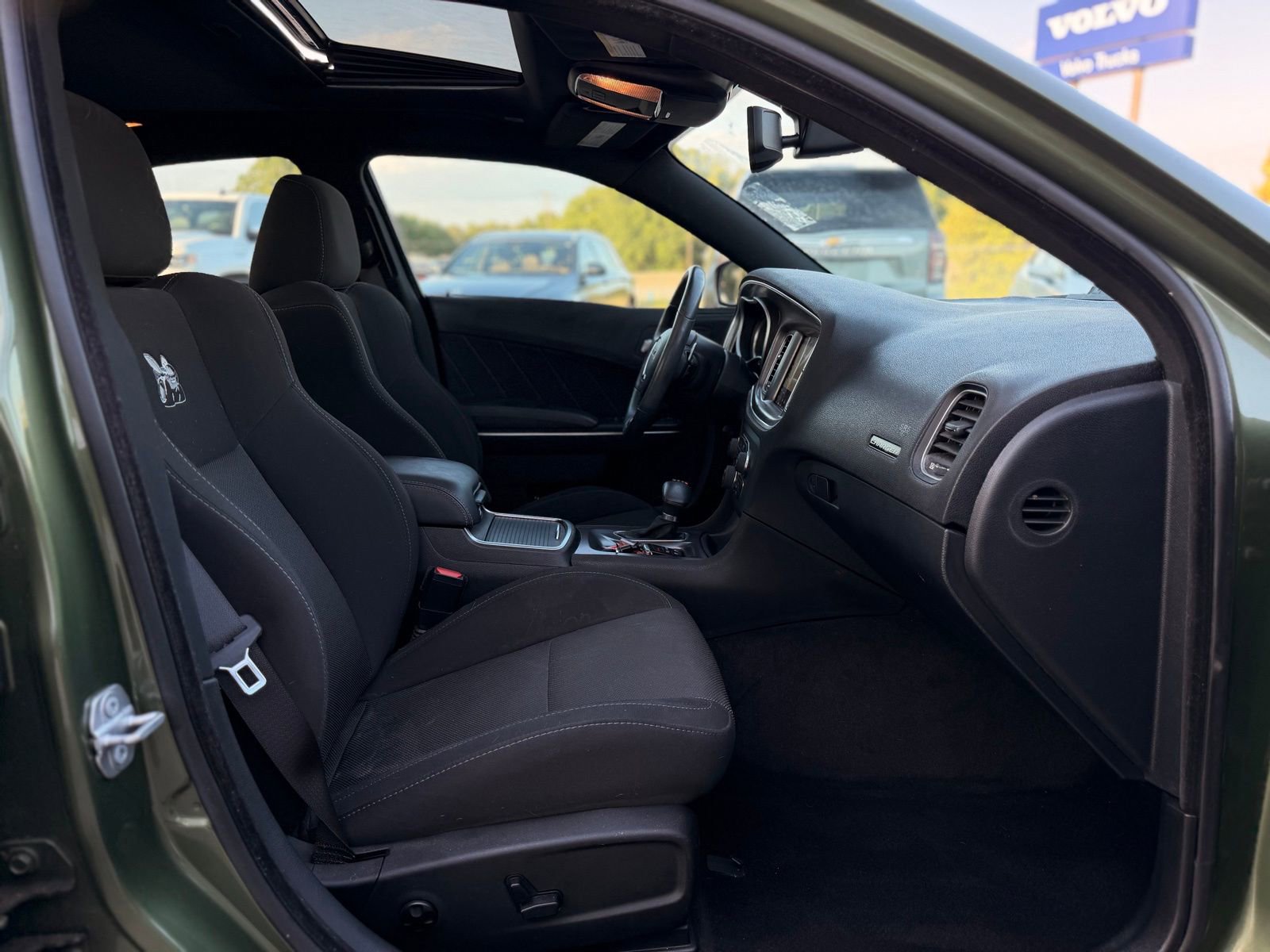 Used 2018 Dodge Charger R/T Scat Pack w/ Driver Confidence Group RWD image 22