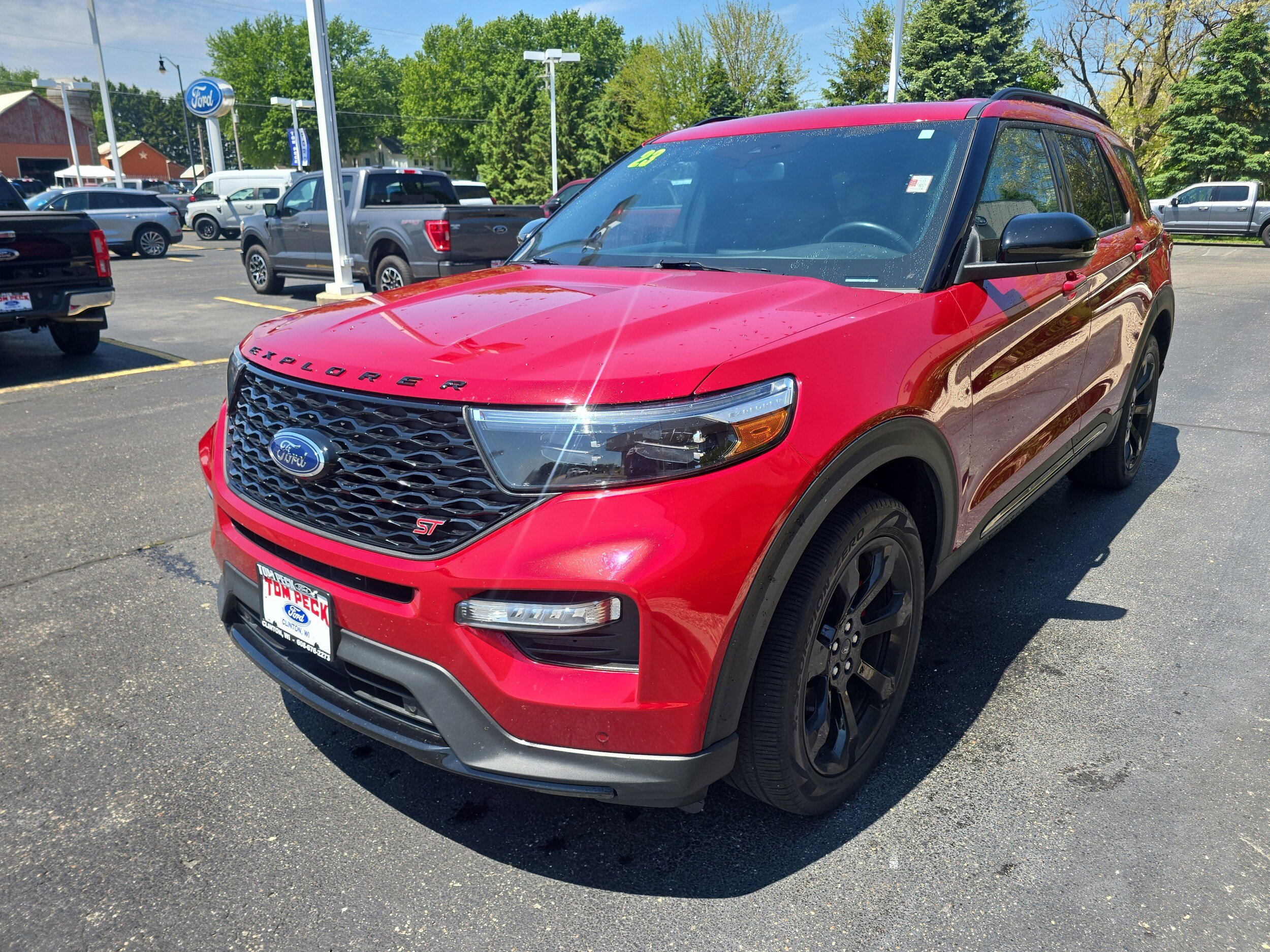 Used 2023 Ford Explorer ST w/ Equipment Group 401A AWD/4WD image 4