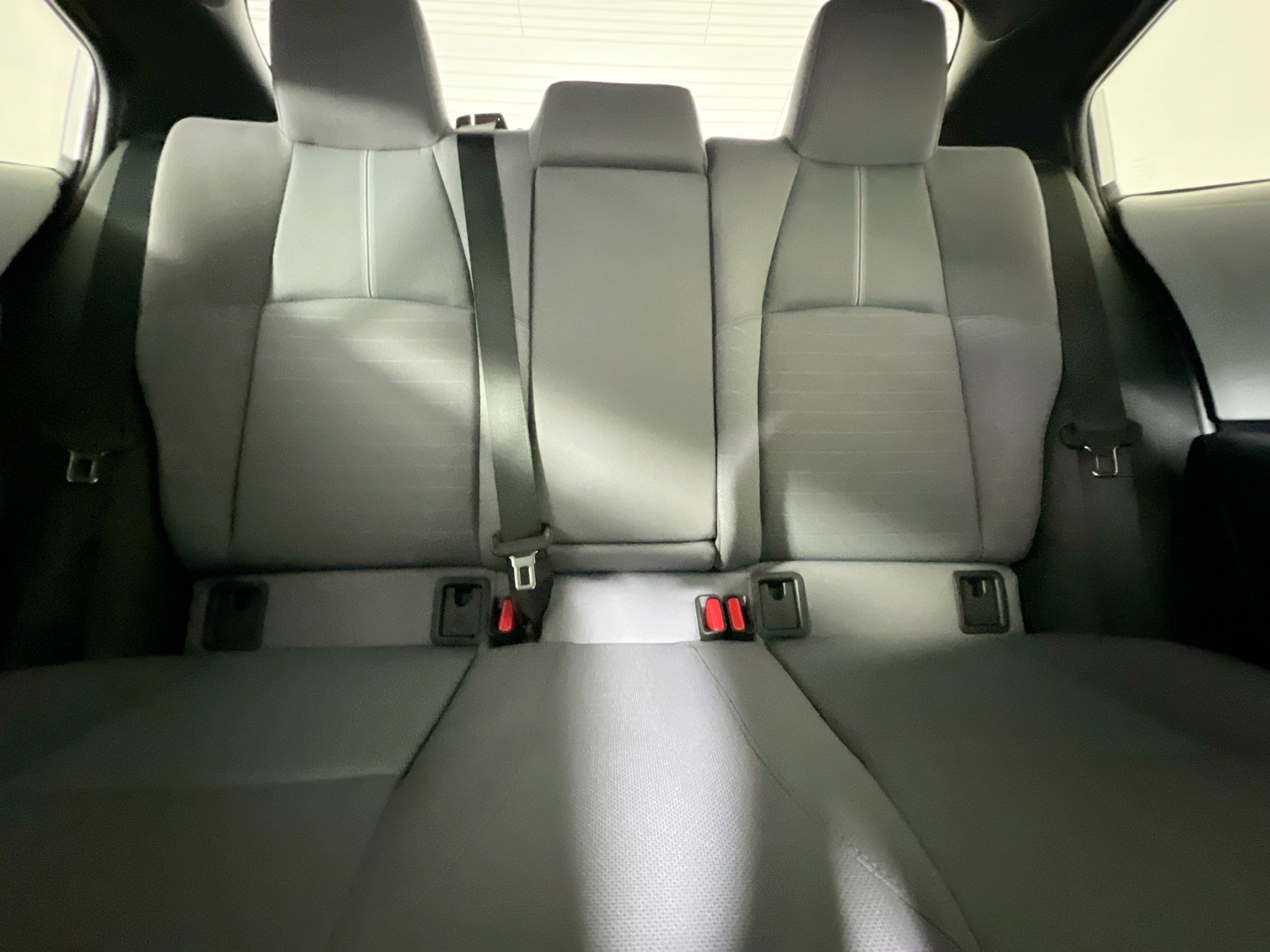 Used 2022 Toyota Corolla SE FWD image 32