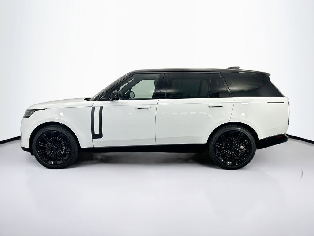 New 2026 Land Rover Range Rover Long Wheelbase SE image 8