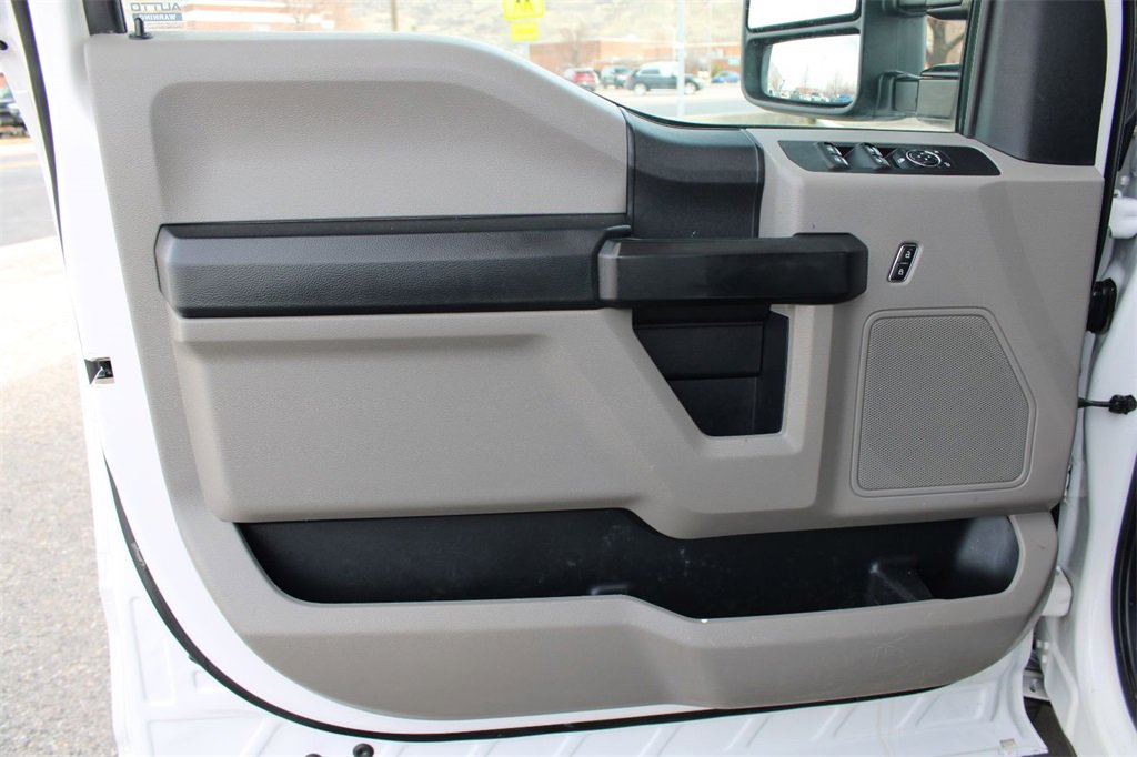 Used 2020 Ford F350 XL w/ Power Equipment Group image 19