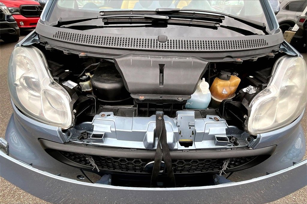 Used 2013 smart fortwo passion image 10