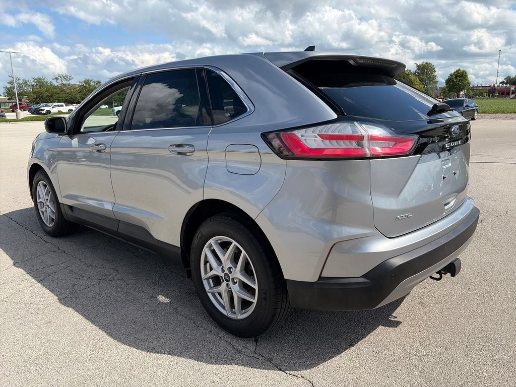 Used 2021 Ford Edge SEL w/ Convenience Package AWD/4WD image 5
