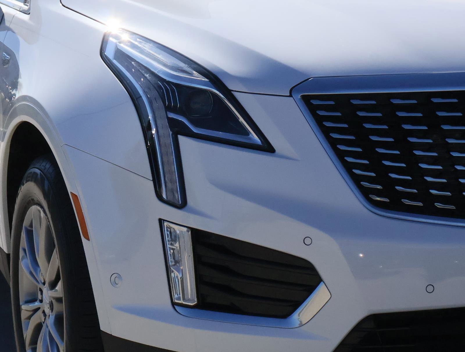 Certified 2022 Cadillac XT5 Premium Luxury w/ Technology Package image 9