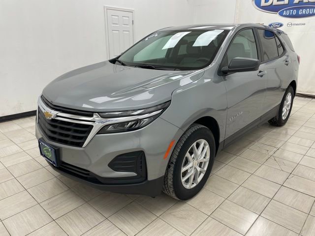 Used 2024 Chevrolet Equinox LS w/ LS Convenience Package image 19