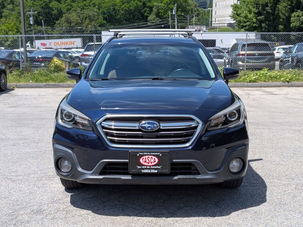 Used 2018 Subaru Outback 3.6R Touring AWD/4WD image 11