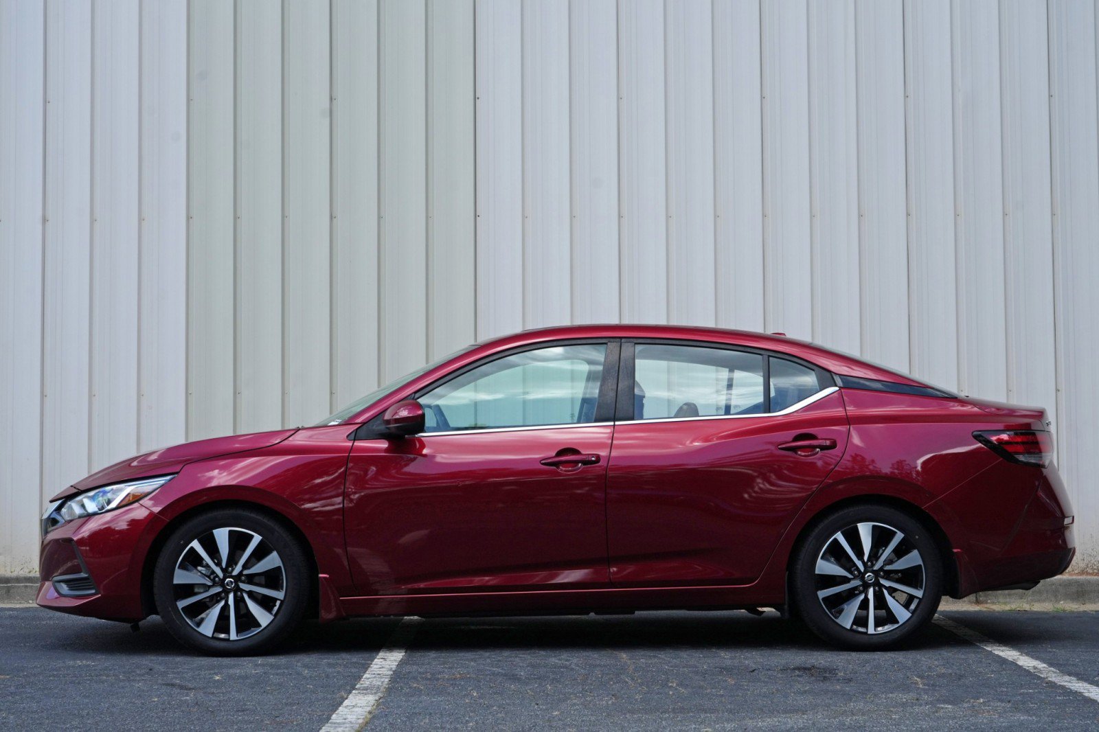 Used 2023 Nissan Sentra SV w/ SV Premium Package FWD image 8