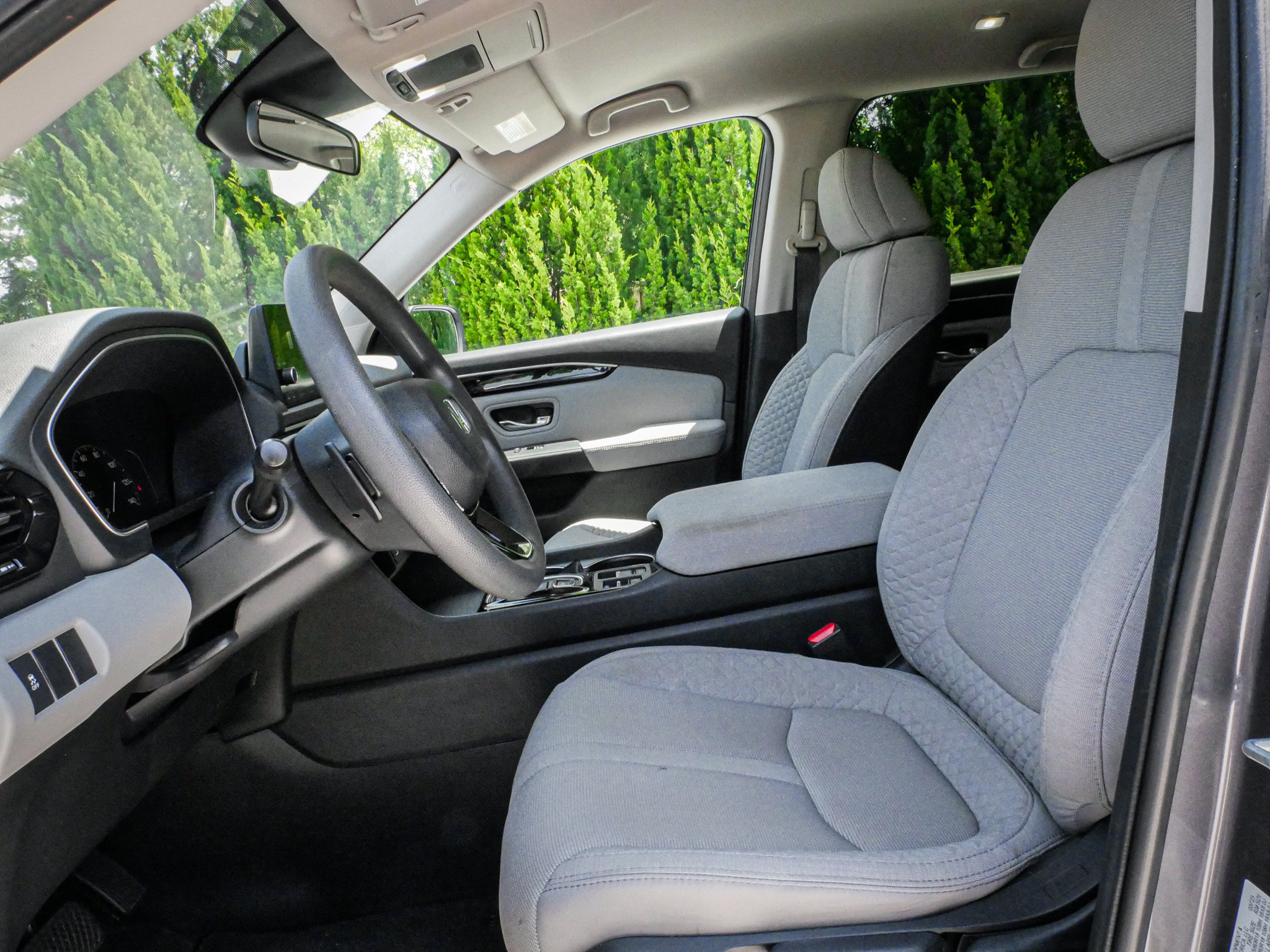 Used 2023 Honda Pilot LX image 7