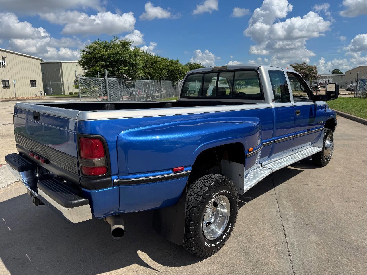 Used 1996 Dodge Ram 3500 Truck 4x4 Club Cab image 37