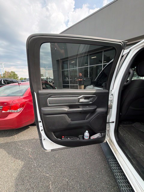 Used 2020 RAM 1500 Big Horn AWD/4WD image 16