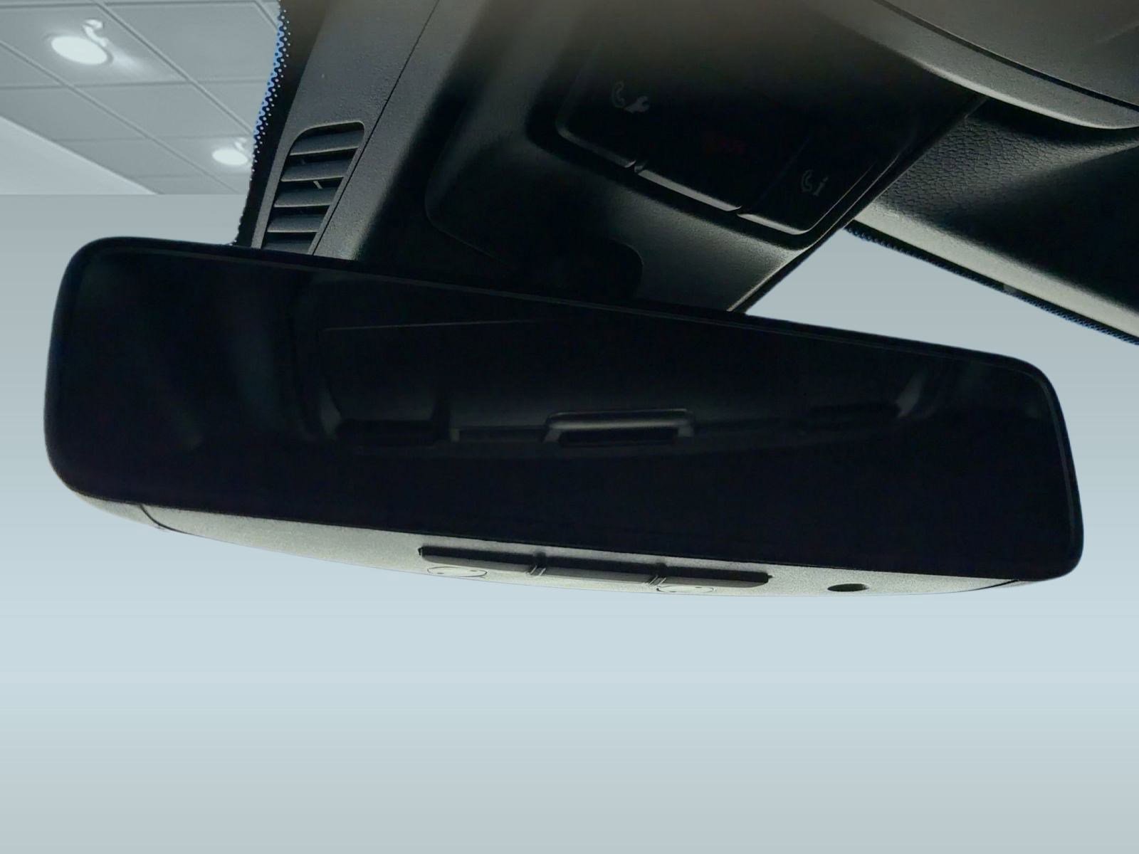 Used 2018 Mercedes-Benz E 400 E 400 image 17