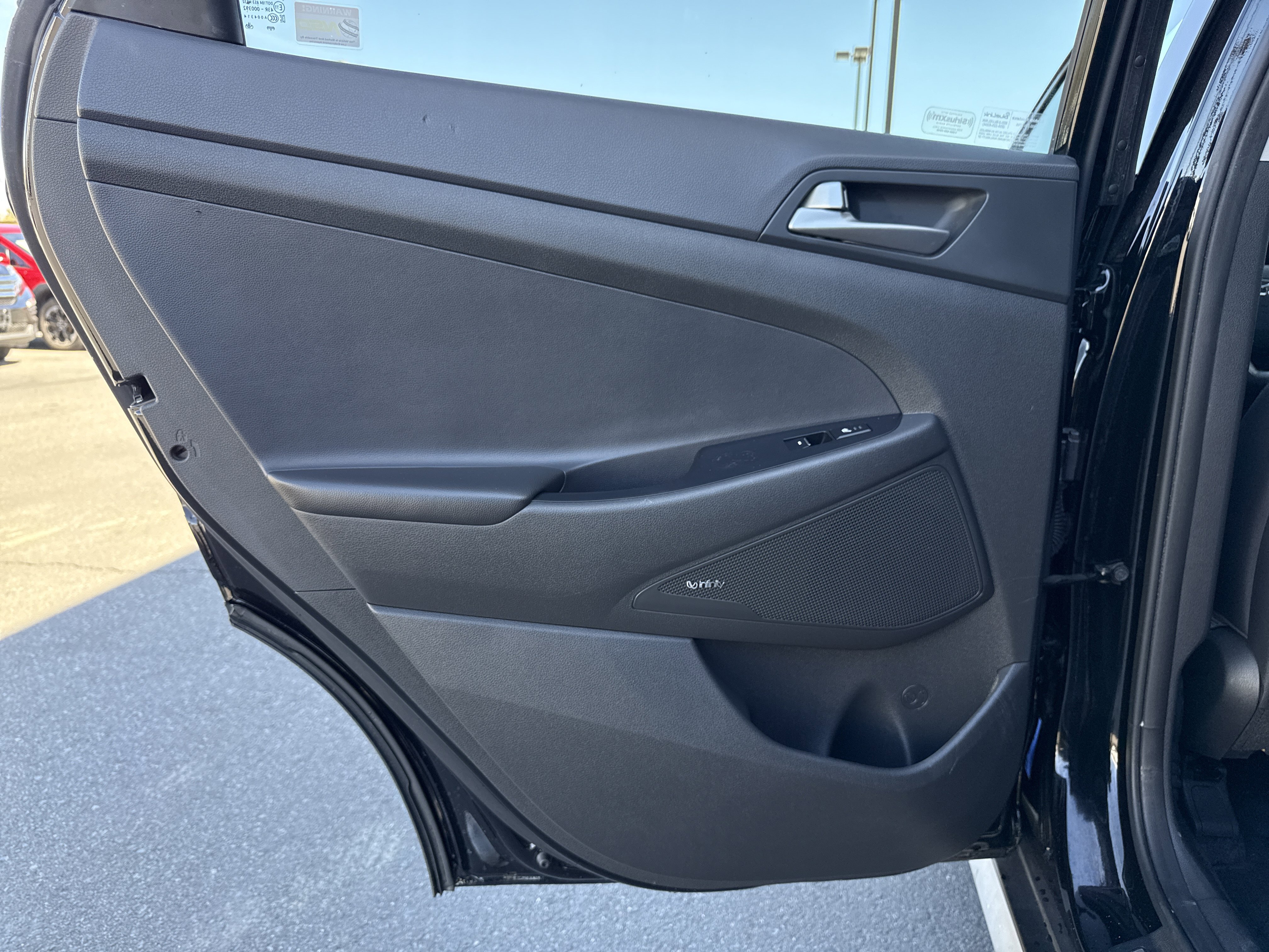 Used 2017 Hyundai Tucson Limited w/ Limited Ultimate Package 03 image 25