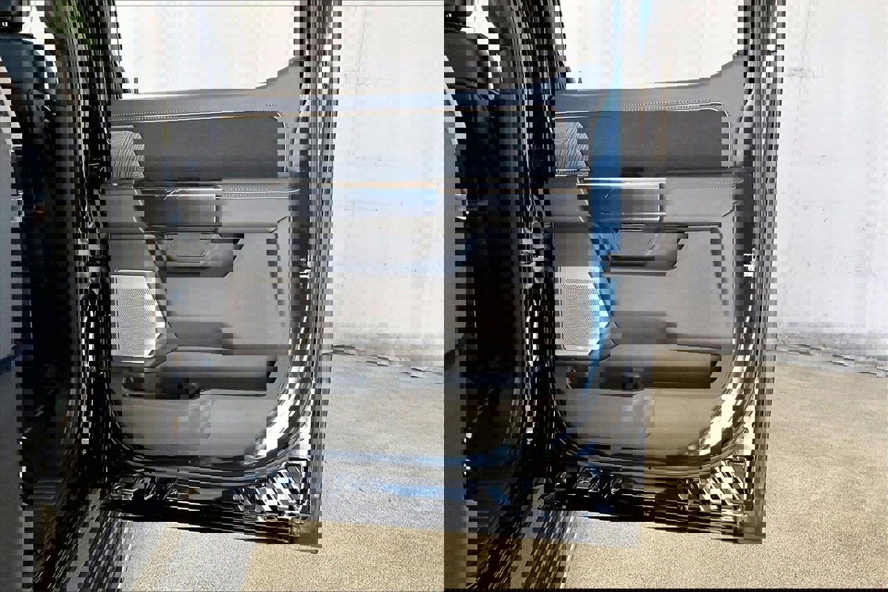 Used 2022 Ford F150 Platinum w/ Equipment Group 701A High image 23