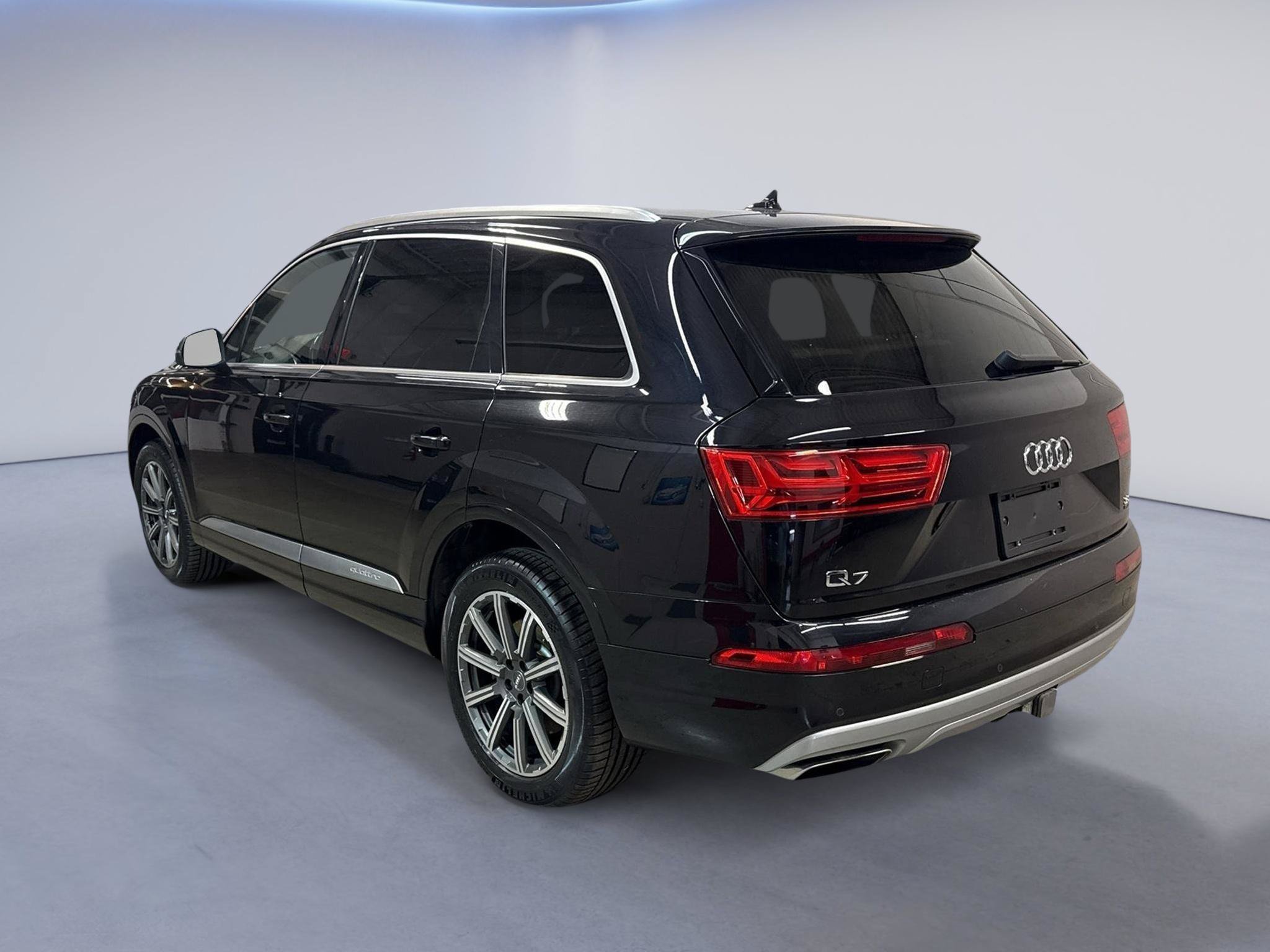 Used 2017 Audi Q7 3.0T Prestige w/ Prestige Package AWD/4WD image 5