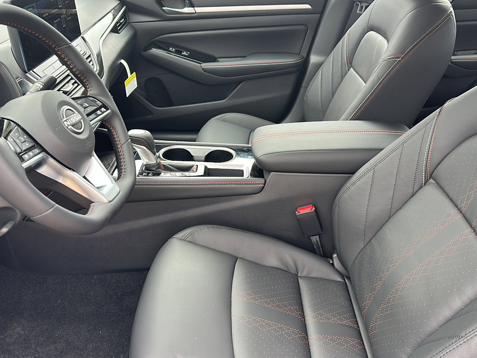 New 2025 Nissan Altima 2.5 SR w/ SR Premium Package image 10