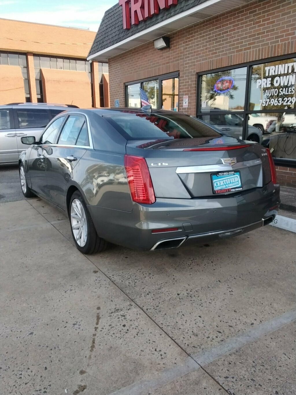 Used 2016 Cadillac CTS Sedan image 2