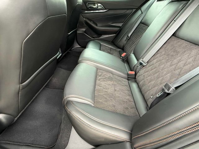 Used 2021 Nissan Maxima SR w/ Sport Mat Group FWD image 18
