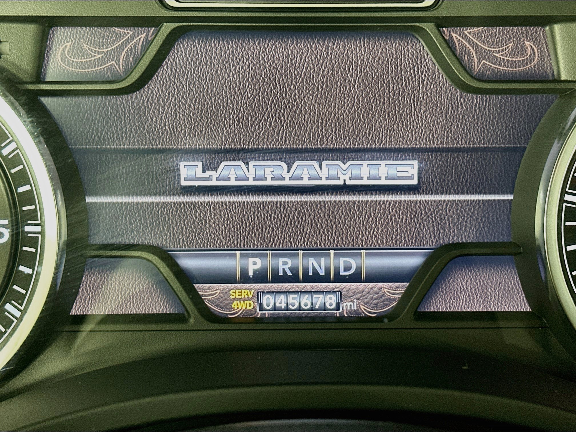 Used 2022 RAM 1500 Laramie AWD/4WD image 19