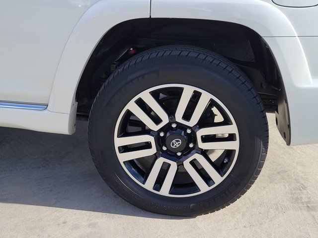 Used 2016 Toyota 4Runner Limited image 16