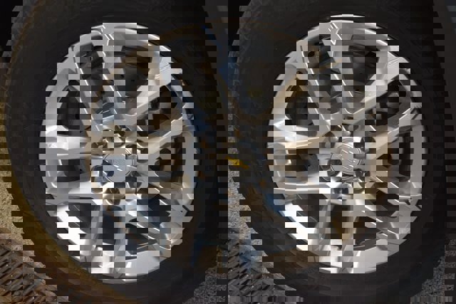 Used 2020 Chevrolet Traverse LT image 14