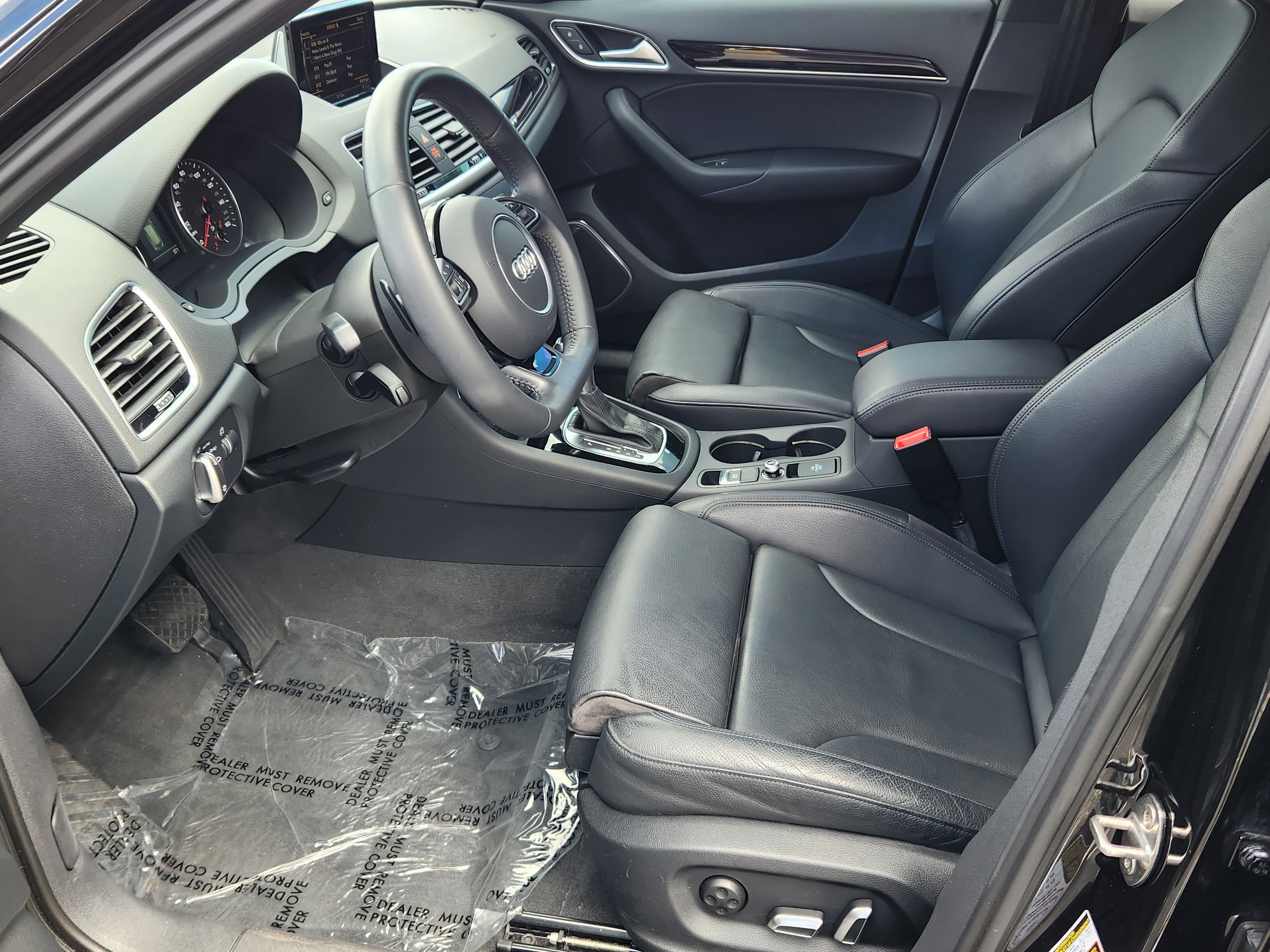 Used 2018 Audi Q3 2.0T Premium Plus w/ S Line Competition Package image 15