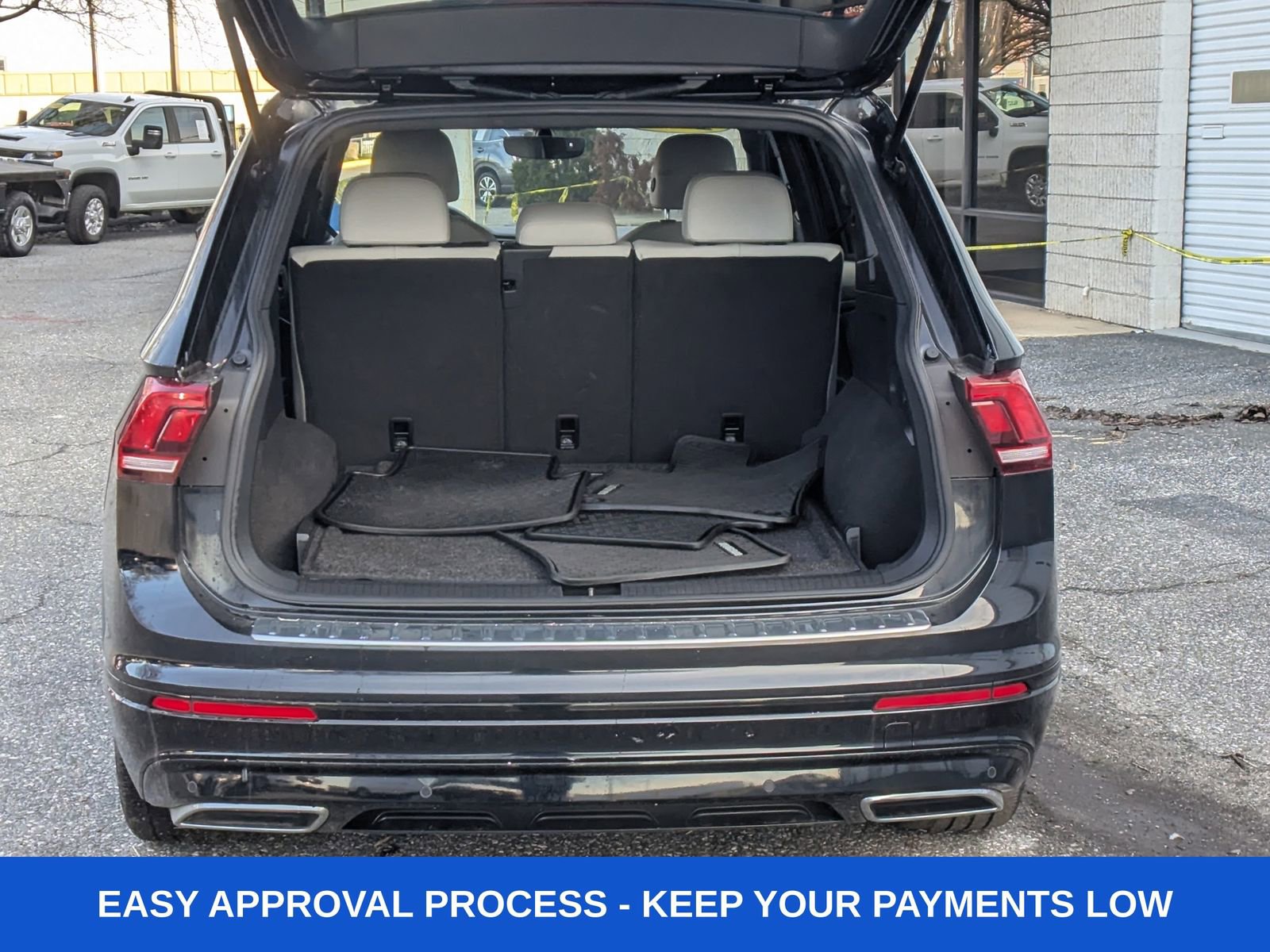 Used 2021 Volkswagen Tiguan SEL image 6