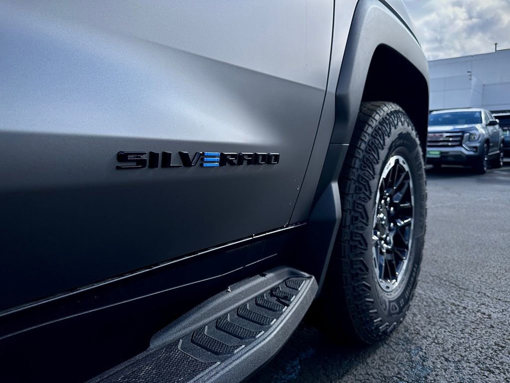 New 2026 Chevrolet Silverado EV Trail Boss image 24