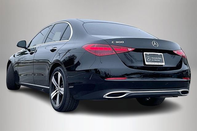 Used 2024 Mercedes-Benz C 300 Sedan image 4