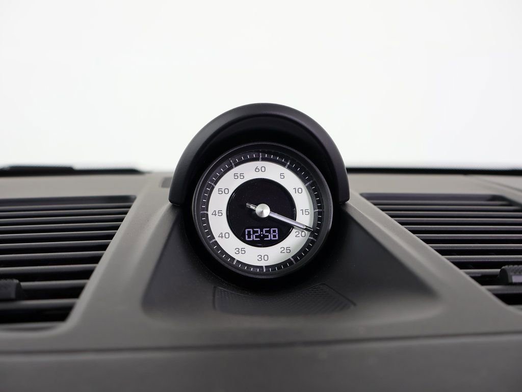 Certified 2021 Porsche 911 Targa 4S AWD/4WD image 27