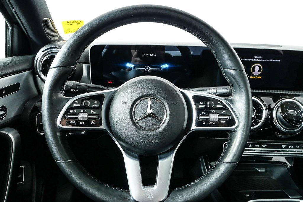 Used 2019 Mercedes-Benz A 220 4MATIC image 9